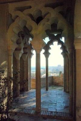 Ilustración de Tres monumentos emblemáticos de Málaga