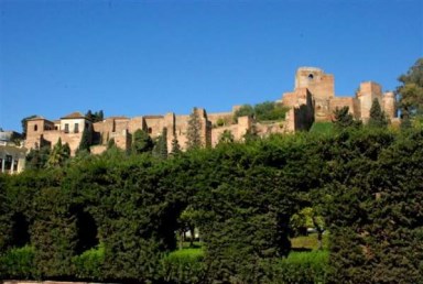 Ilustración de Tres monumentos emblemáticos de Málaga