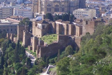 Ilustración de Tres monumentos emblemáticos de Málaga