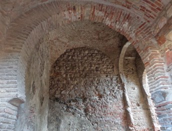 Ilustración de Tres monumentos emblemáticos de Málaga