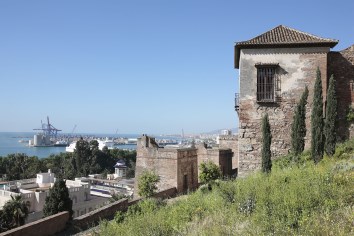 Ilustración de Tres monumentos emblemáticos de Málaga