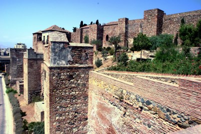 Ilustración de Tres monumentos emblemáticos de Málaga