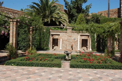 Ilustración de Tres monumentos emblemáticos de Málaga