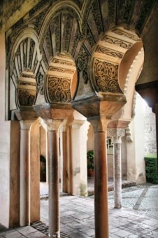 Ilustración de Tres monumentos emblemáticos de Málaga