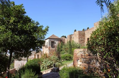 Ilustración de Tres monumentos emblemáticos de Málaga