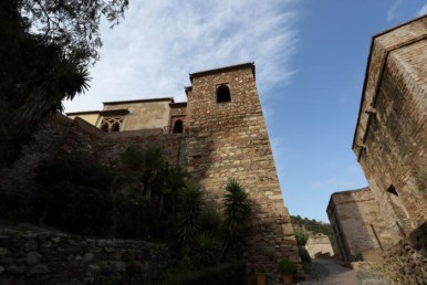 Ilustración de Tres monumentos emblemáticos de Málaga