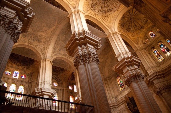 Ilustración de Tres monumentos emblemáticos de Málaga
