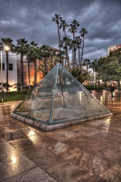 Ilustración de Tres monumentos emblemáticos de Málaga