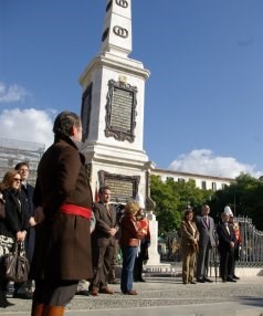En Málaga, en el obelisco de la Plaza de la Merced