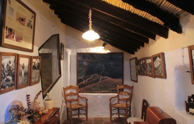 Almáchar