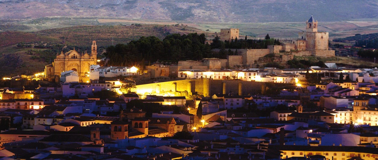 Ilustración de Antequera 1 · Historia y el Torcal