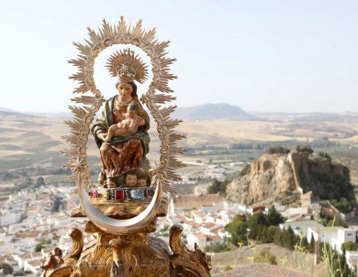 Imagen con el municipio al fondo