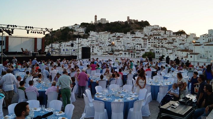 Ilustración de Casares