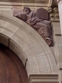 Evangelista, Patio de los naranjos