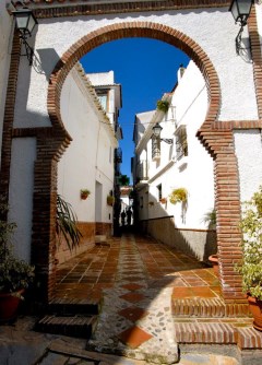 Ilustración de Comares