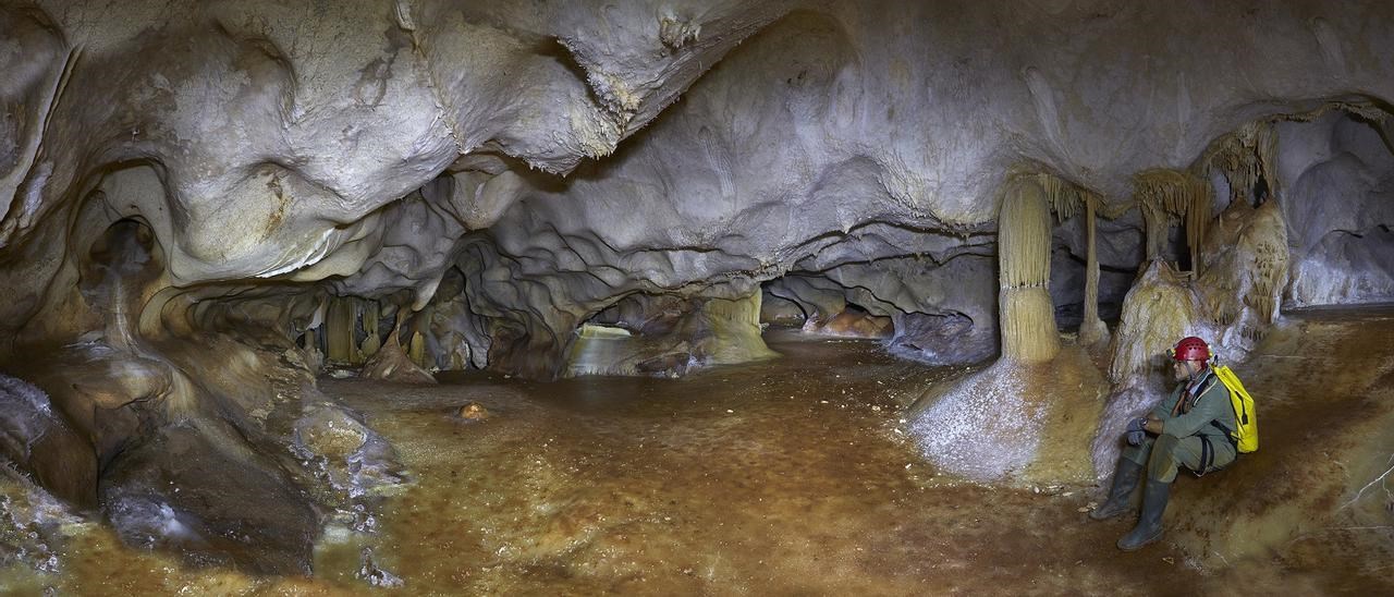 Ilustración de La Cueva de las Estegamitas, en La Araña