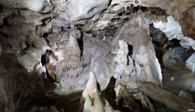 Ilustración de La Cueva de las Estegamitas, en La Araña