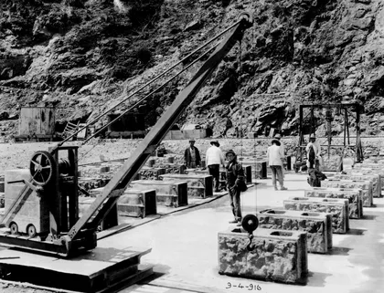 Construccion del Pantano del Agujero