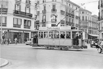 Calle Larios Esquina de Caffarena