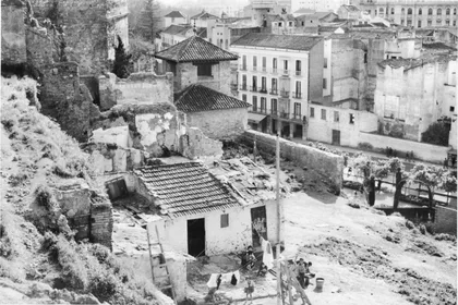 Entorno de la Alcazaba y Calle Alcazabilla