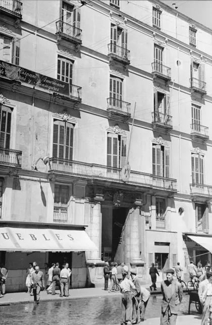 Puerta del Mar a la Altura del Numero