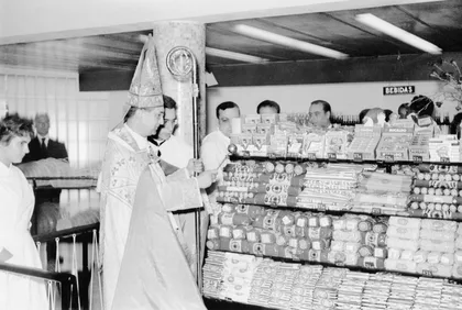 Inauguracion del Primer Supermercado de Malaga