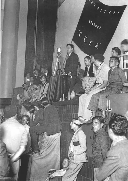 Mitin de la Cnt en el Málaga Cinema