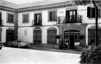 Hotel Alhamar