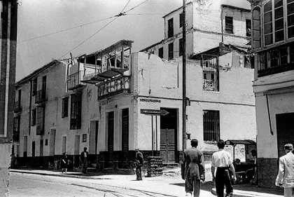 Derribo de las Dos Casas Calle de la Victoria Mundo Nuevo