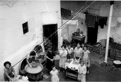 Interior de Corralon en Calle Lopez Pinto