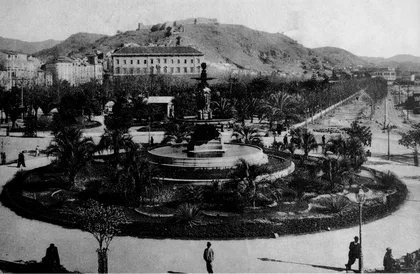 Plaza de la Marina