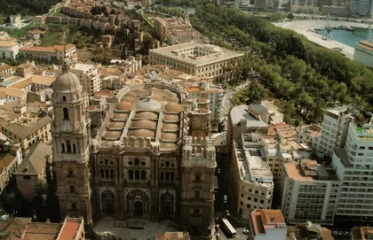 Catedral y Aduana