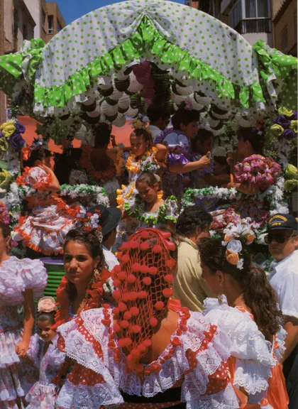 Todos con las Tradiciones