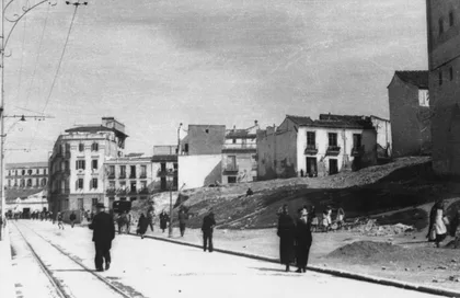 Calle Alcazavilla
