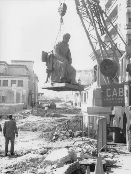 Estatua de Heredia