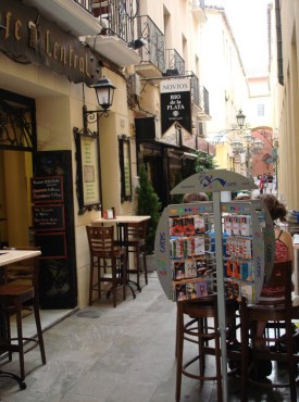 Ilustración de Málaga · generalidades y el centro