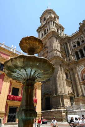 Ilustración de Málaga · generalidades y el centro