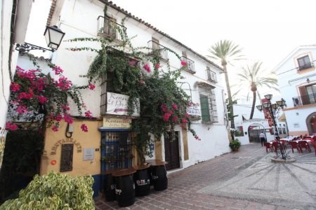 Ilustración de Marbella
