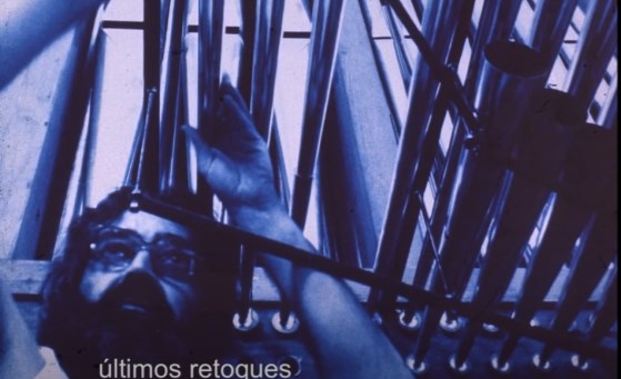 Gabriel Blancafort, coonstructor, dando “los últimos retoques”