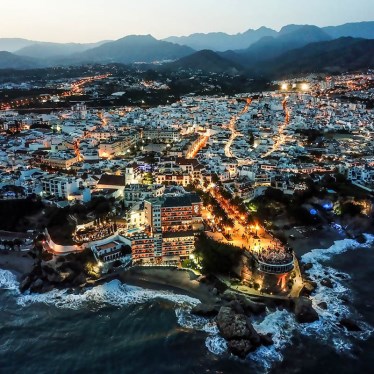 Ilustración de Nerja