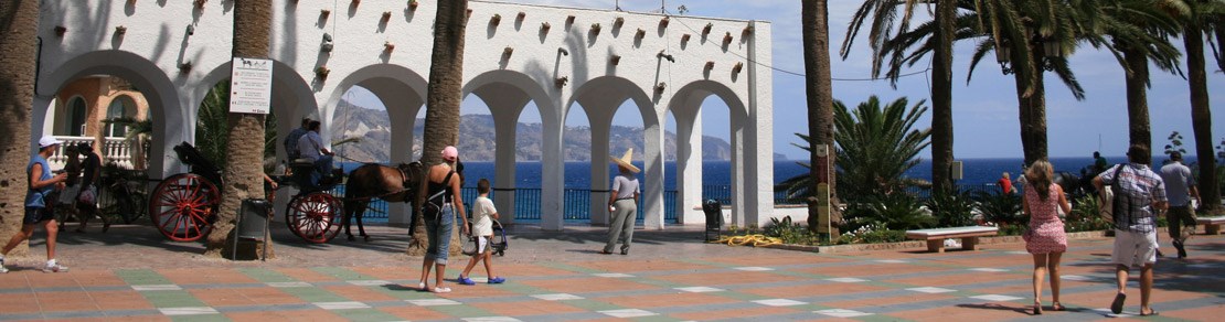 Ilustración de Nerja