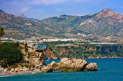 Ilustración de Nerja