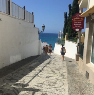 Ilustración de Nerja