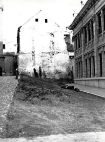 Patio de las Cadenas